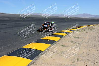 media/May-06-2024-Moto Forza (Mon) [[b33359f27d]]/1-Advanced/Session 2 (Bowl)/